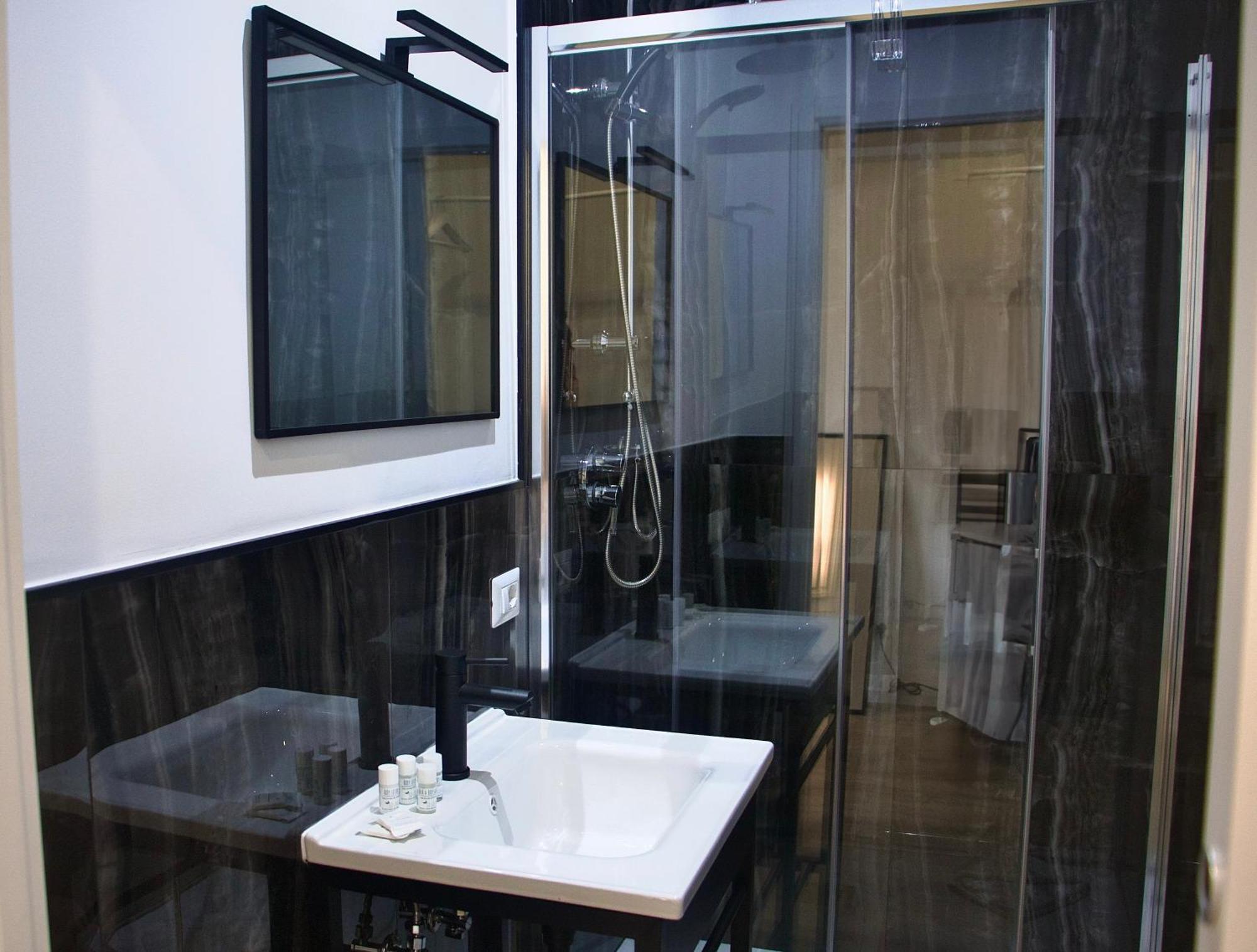 Xcross Suites Basilica San Paolo Roma Esterno foto