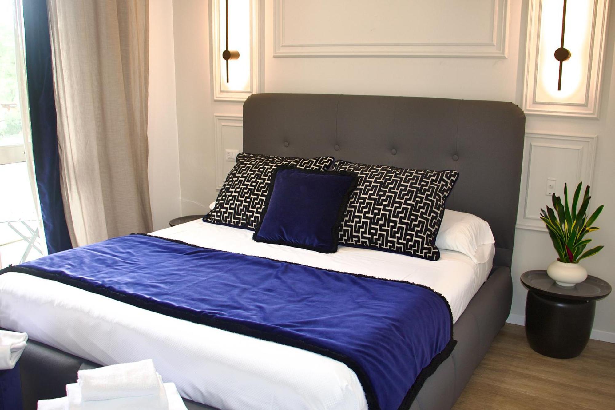Xcross Suites Basilica San Paolo Roma Esterno foto